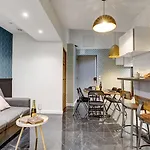 Bluestay 127 - Superb Apartment In Paris